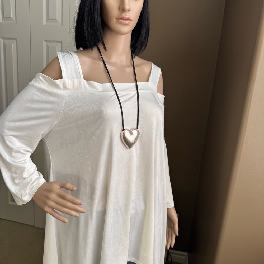 Elegant White Women's Blouse